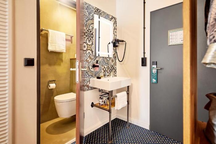 Hotel Am Chlodwigplatz Colonia Habitación foto